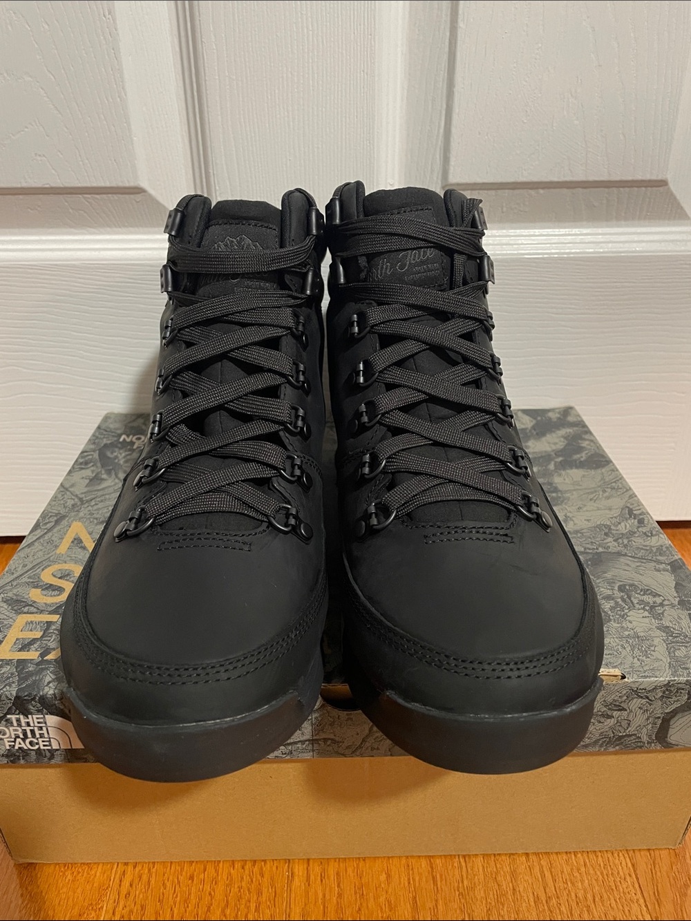 The North Face - Men’s Back-To-Berkeley Redux Leather
